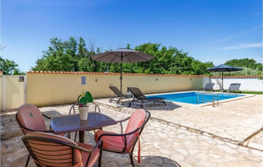  One-Bedroom Holiday Home in Sisan  Сишан